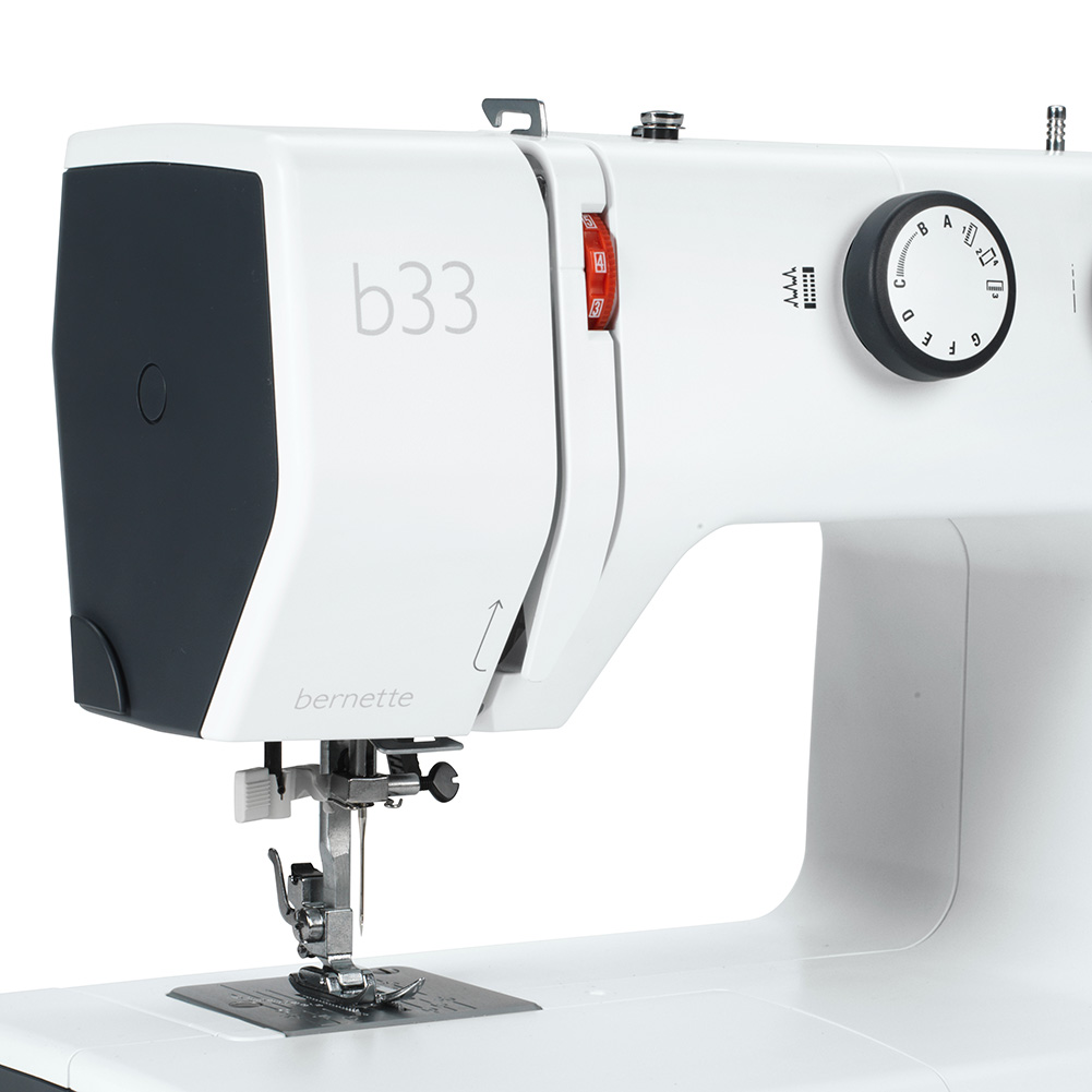 bernette 33 - Compact Mechanical Sewing Machine for Beginners with 15 Stitches