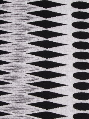 White/Black Geometric Chenille White/Black Geometric Chenille