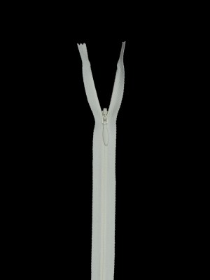 Invisible Zipper 24″ by YKK – 502 Vanilla Ice Invisible Zipper 24″ by YKK – 502 Vanilla Ice
