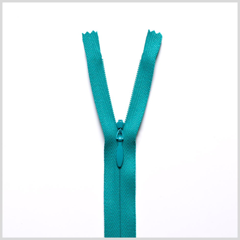 Invisible Zipper 24″ by YKK – 539 Turquoise Invisible Zipper 24″ by YKK – 539 Turquoise