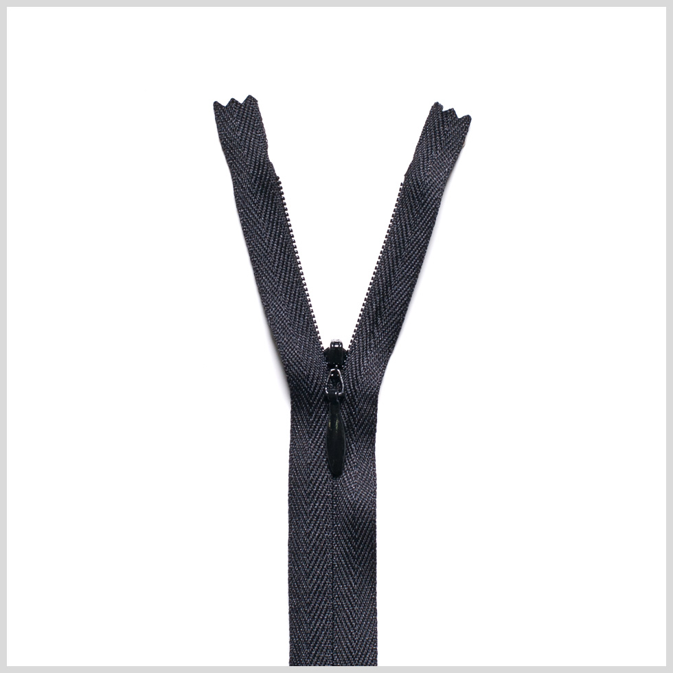 Invisible Zipper 24″ by YKK – 580 Black Invisible Zipper 24″ by YKK – 580 Black
