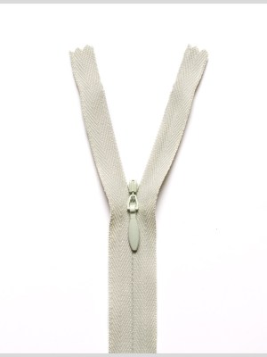 Invisible Zipper 24″ by YKK – 881 Pale Green Invisible Zipper 24″ by YKK – 881 Pale Green