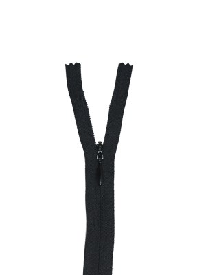 Invisible Zipper 9″ by YKK – 580 Black Invisible Zipper 9″ by YKK – 580 Black