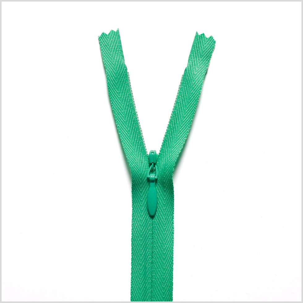 Invisible Zipper 9″ by YKK – 148 Bright Seafoam Invisible Zipper 9″ by YKK – 148 Bright Seafoam