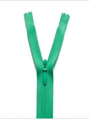 Invisible Zipper 9″ by YKK – 148 Bright Seafoam Invisible Zipper 9″ by YKK – 148 Bright Seafoam