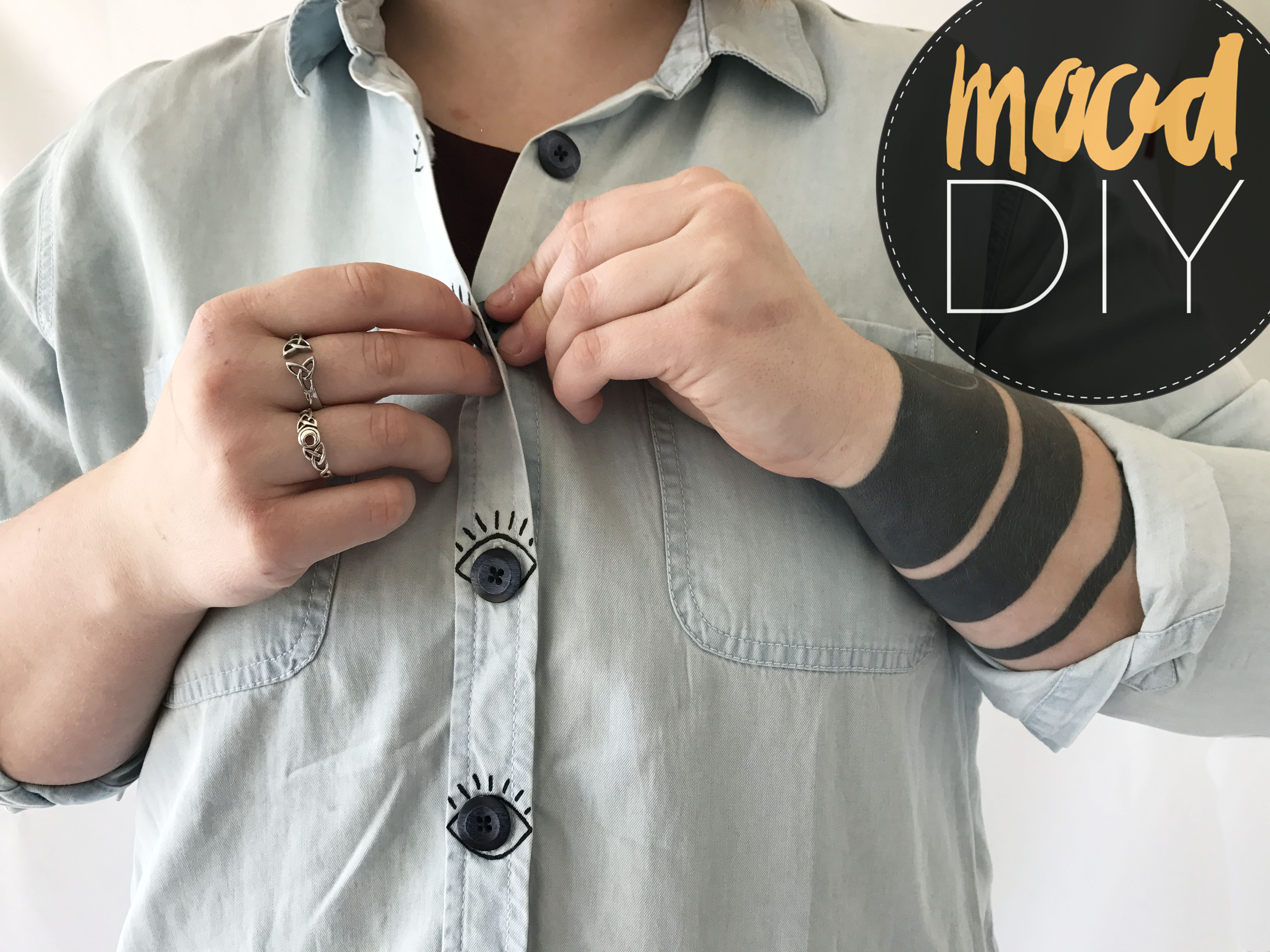 Jacquard Textile Color Fabric Paint - 122 Black