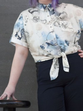 Cotton Voile – Beige Celestial Birds – Apollo’s Disguise Beige Print – Mood Exclusive Gaia Collection Cotton Voile – Beige Celestial Birds – Apollo’s Disguise Beige Print – Mood Exclusive Gaia Collection