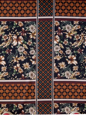 Stretch Cotton Sateen – Lattice Checks and Florals – Cidermaker’s Window Print – Mood Exclusive Harvest Collection Stretch Cotton Sateen – Lattice Checks and Florals – Cidermaker’s Window Print – Mood Exclusive Harvest Collection