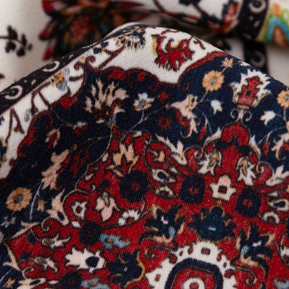 Stretch Polyester Crepe – Floral Patchwork – Ardent Love Print – Mood Exclusive Kenko Collection Stretch Polyester Crepe – Floral Patchwork – Ardent Love Print – Mood Exclusive Kenko Collection