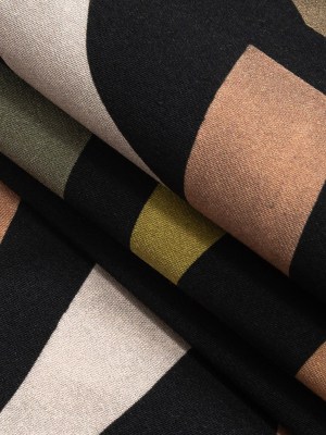 Stretch Cotton Sateen – Black and Green Animal Stripe Patchwork – In Bocca al Lupo Print – Mood Exclusive Viso Collection Stretch Cotton Sateen – Black and Green Animal Stripe Patchwork – In Bocca al Lupo Print – Mood Exclusive Viso Collection