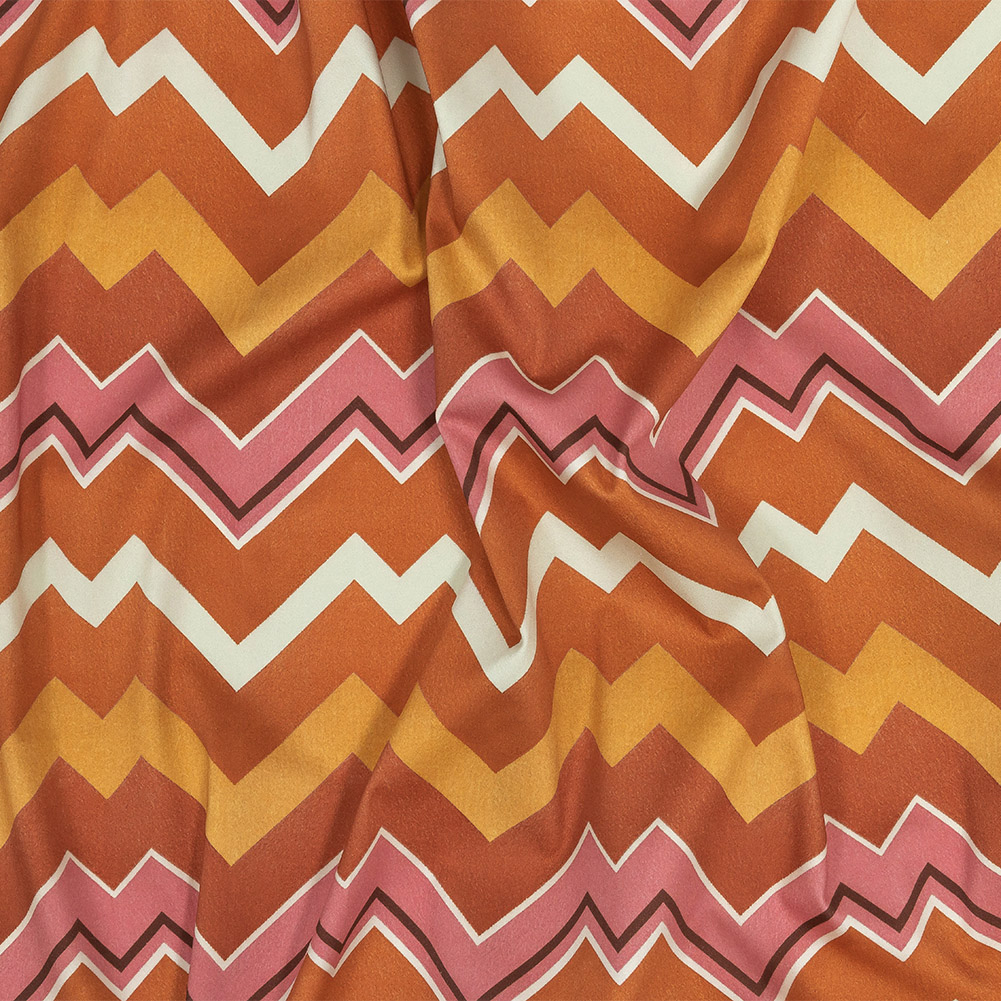 Stretch Cotton Sateen – Pink and Orange Zig Zags – Festa di Apollo Print – Mood Exclusive Viso Collection Stretch Cotton Sateen – Pink and Orange Zig Zags – Festa di Apollo Print – Mood Exclusive Viso Collection