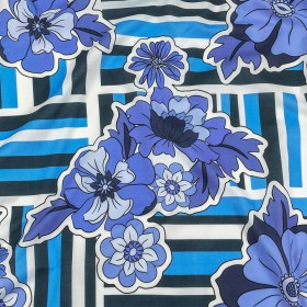 Cotton Voile – Flowers and Stripes – Stuck on Blue Print – Mood Exclusive Indigo Collection Cotton Voile – Flowers and Stripes – Stuck on Blue Print – Mood Exclusive Indigo Collection