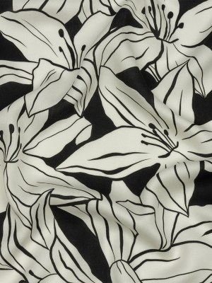 Rayon Challis – Black Floral – Central Park Spring Print – Mood Exclusive Metro Collection Rayon Challis – Black Floral – Central Park Spring Print – Mood Exclusive Metro Collection