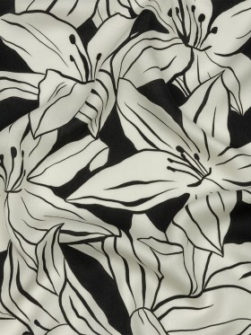 Rayon Challis – Black Floral – Central Park Spring Print – Mood Exclusive Metro Collection Rayon Challis – Black Floral – Central Park Spring Print – Mood Exclusive Metro Collection