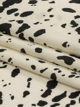 Rayon Challis – Black and White Dalmatian Spots – Fire Dogs Print – Mood Exclusive Metro Collection Rayon Challis – Black and White Dalmatian Spots – Fire Dogs Print – Mood Exclusive Metro Collection
