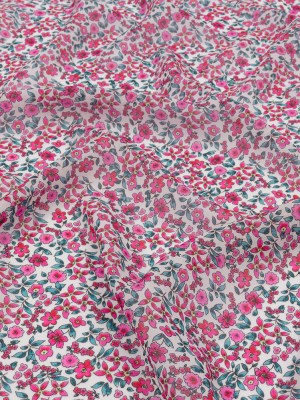 Viscose Georgette – Pink Floral – Botanical Stroll Print – Mood Exclusive Secret Garden Collection Viscose Georgette – Pink Floral – Botanical Stroll Print – Mood Exclusive Secret Garden Collection