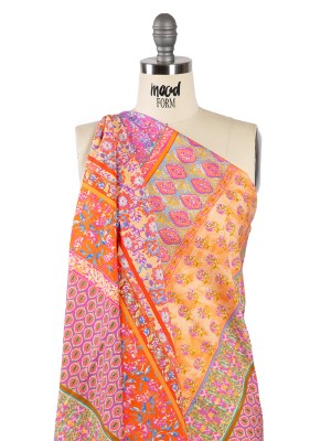 Cotton Voile – Pink and Orange Floral Stripes – Darling Clementine Print – Mood Exclusive Gisele Collection Cotton Voile – Pink and Orange Floral Stripes – Darling Clementine Print – Mood Exclusive Gisele Collection