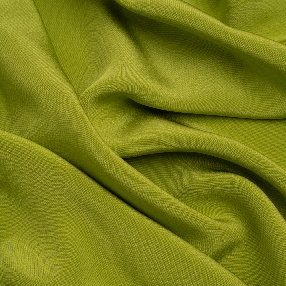 Silk 4-Ply Crepe 44″ – Peridot Green – Premium Collection Silk 4-Ply Crepe 44″ – Peridot Green – Premium Collection