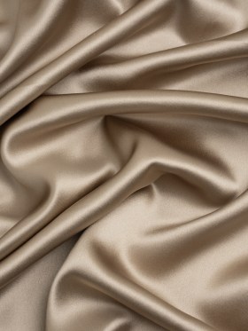 Silk Crepe Back Satin – Feather Gray – Premium Collection Silk Crepe Back Satin – Feather Gray – Premium Collection