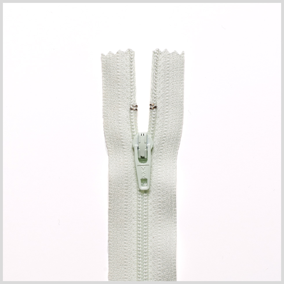 Regular Zipper 24″ by YKK – 184 Mint Regular Zipper 24″ by YKK – 184 Mint