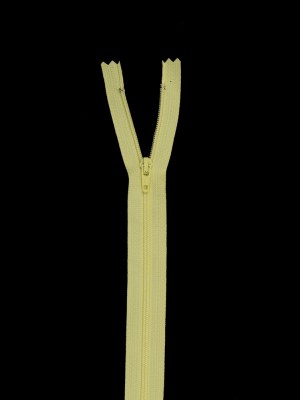 Regular Zipper 24″ by YKK – 503 Pale Yellow Regular Zipper 24″ by YKK – 503 Pale Yellow