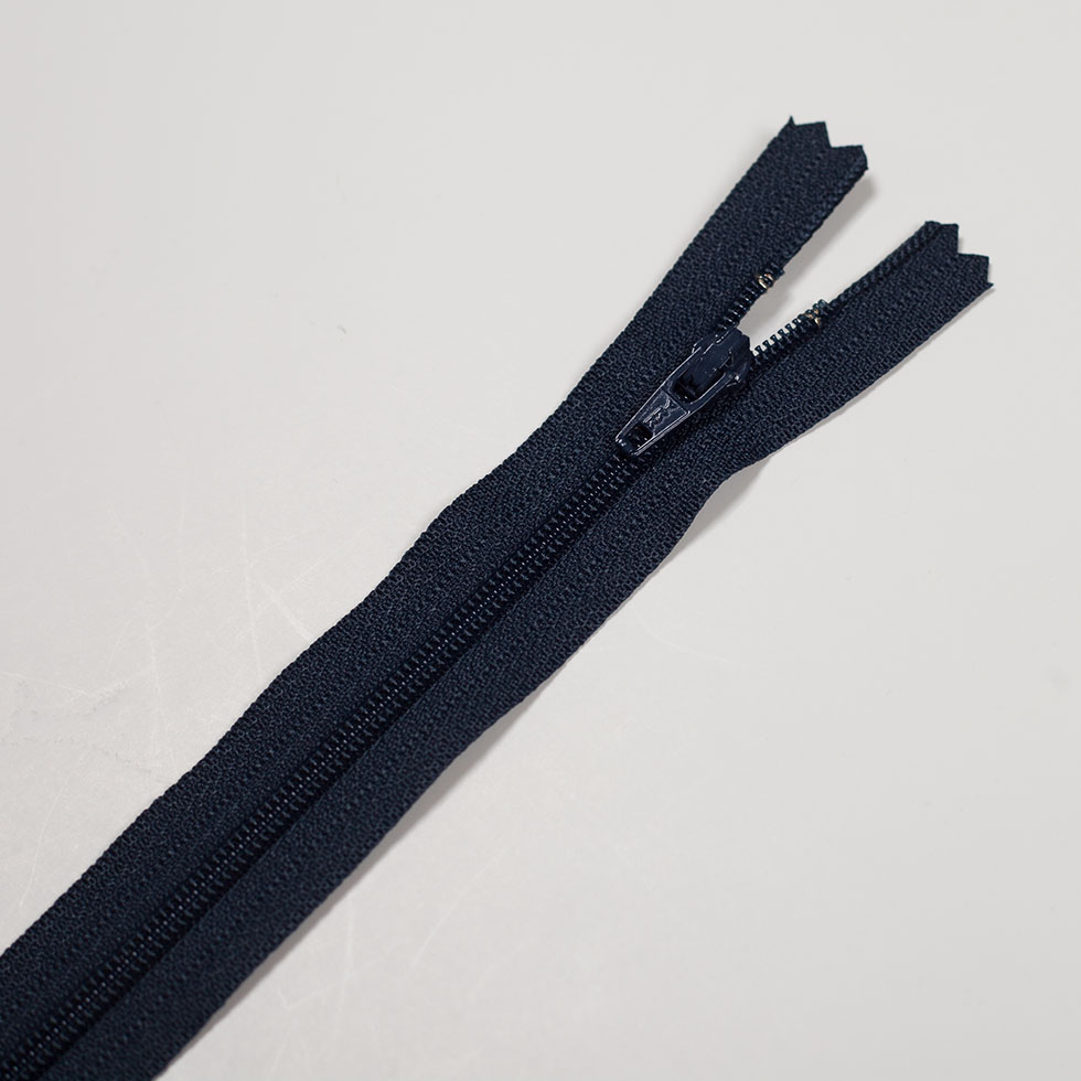 Regular Zipper 24" by YKK - 560 Deep Navy