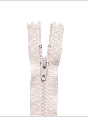 Regular Zipper 24″ by YKK – 571 Bone Regular Zipper 24″ by YKK – 571 Bone
