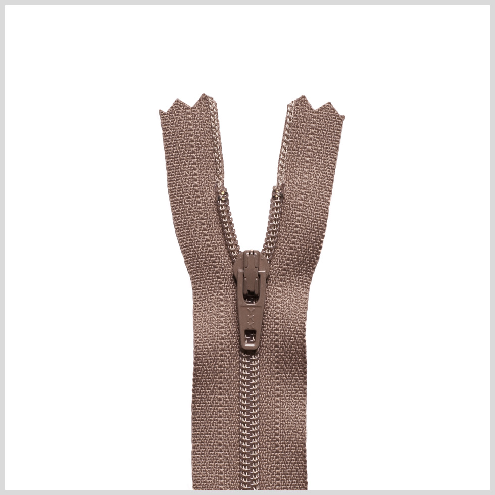 Regular Zipper 24″ by YKK – 894 Warm Beige Regular Zipper 24″ by YKK – 894 Warm Beige