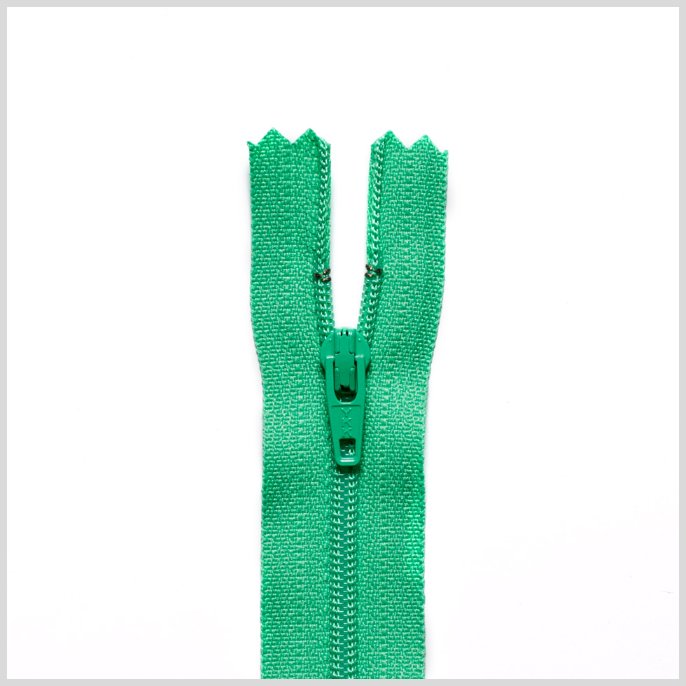 Regular Zipper 9″ by YKK – 148 Bright Seafoam Regular Zipper 9″ by YKK – 148 Bright Seafoam