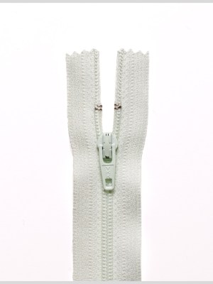 Regular Zipper 9″ by YKK – 184 Mint Regular Zipper 9″ by YKK – 184 Mint