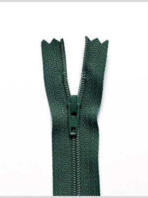 Regular Zipper 9″ by YKK – 190 Moss Regular Zipper 9″ by YKK – 190 Moss