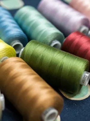 Konfettiâ„¢ 50wt Egyptian Cotton Thread KT100 – White Konfettiâ„¢ 50wt Egyptian Cotton Thread KT100 – White