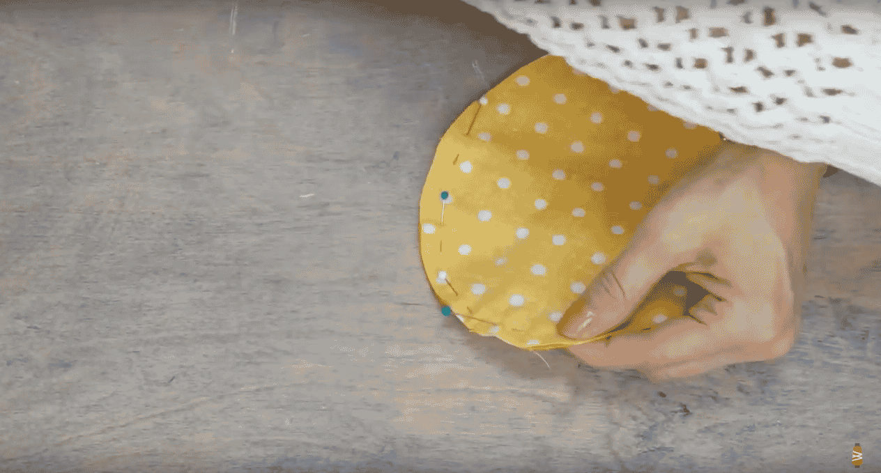 Sue Spargo Razzleâ„¢ 8wt Rayon Thread SSRZ1140 - Vermillion Orange