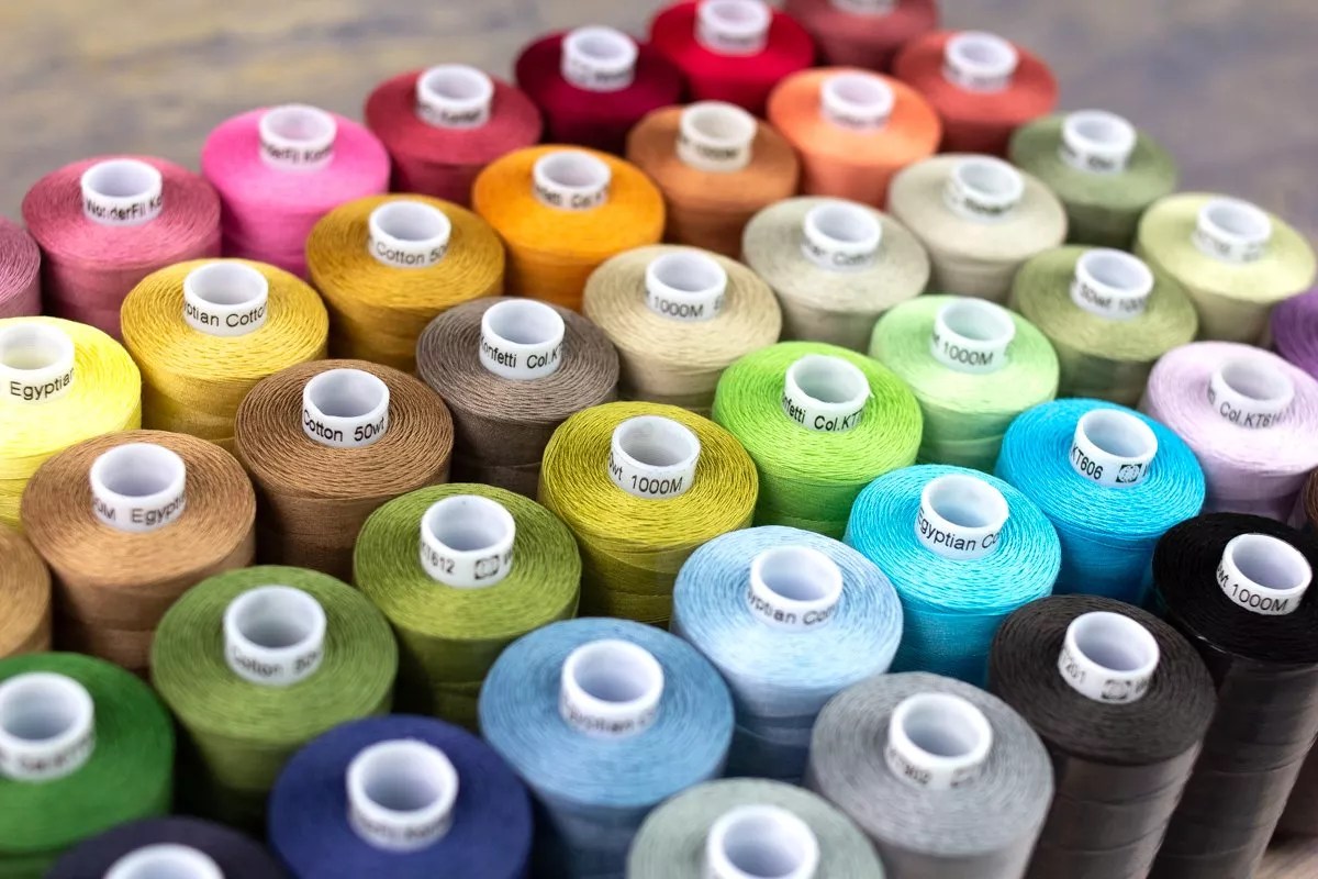 Quilting Konfettiâ„¢ Collector Set (1094yd/1000m) Quilting Konfettiâ„¢ Collector Set (1094yd/1000m)