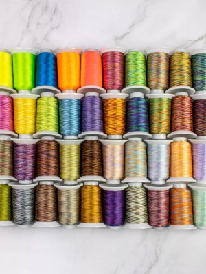 FabuLuxâ„¢ 40wt Trilobal Polyester Thread FabuLuxâ„¢ Collector Set FabuLuxâ„¢ 40wt Trilobal Polyester Thread FabuLuxâ„¢ Collector Set