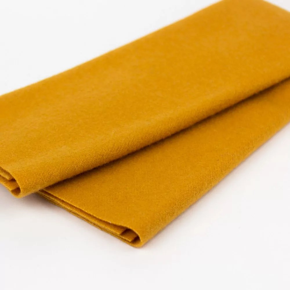 Wool LN46 – Mango Wool LN46 – Mango