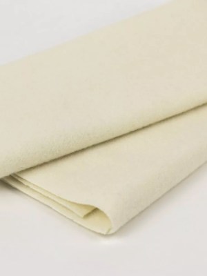 Wool LN50 – Parchment Wool LN50 – Parchment