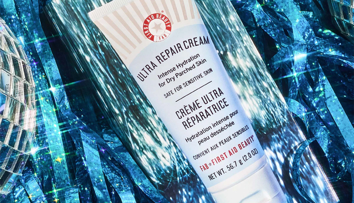 Shop the Best End-of-Year Beauty Deals & Sales of 2022 Shop the Best End-of-Year Beauty Deals & Sales of 2022