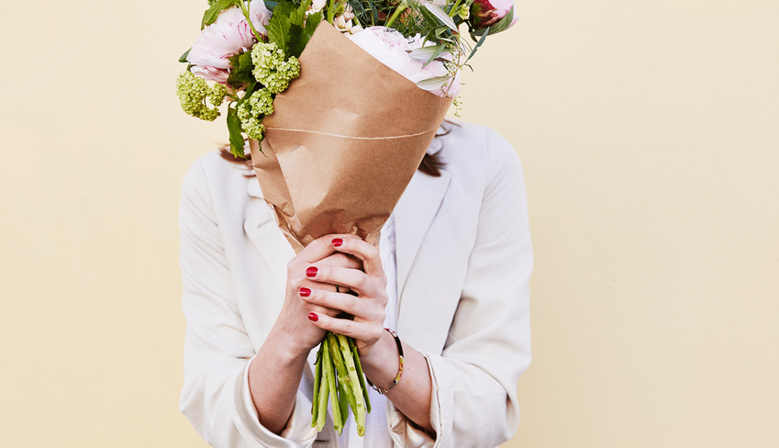 Shop the Best Valentine's Day Flower Deals Before the Big Day Shop the Best Valentine's Day Flower Deals Before the Big Day