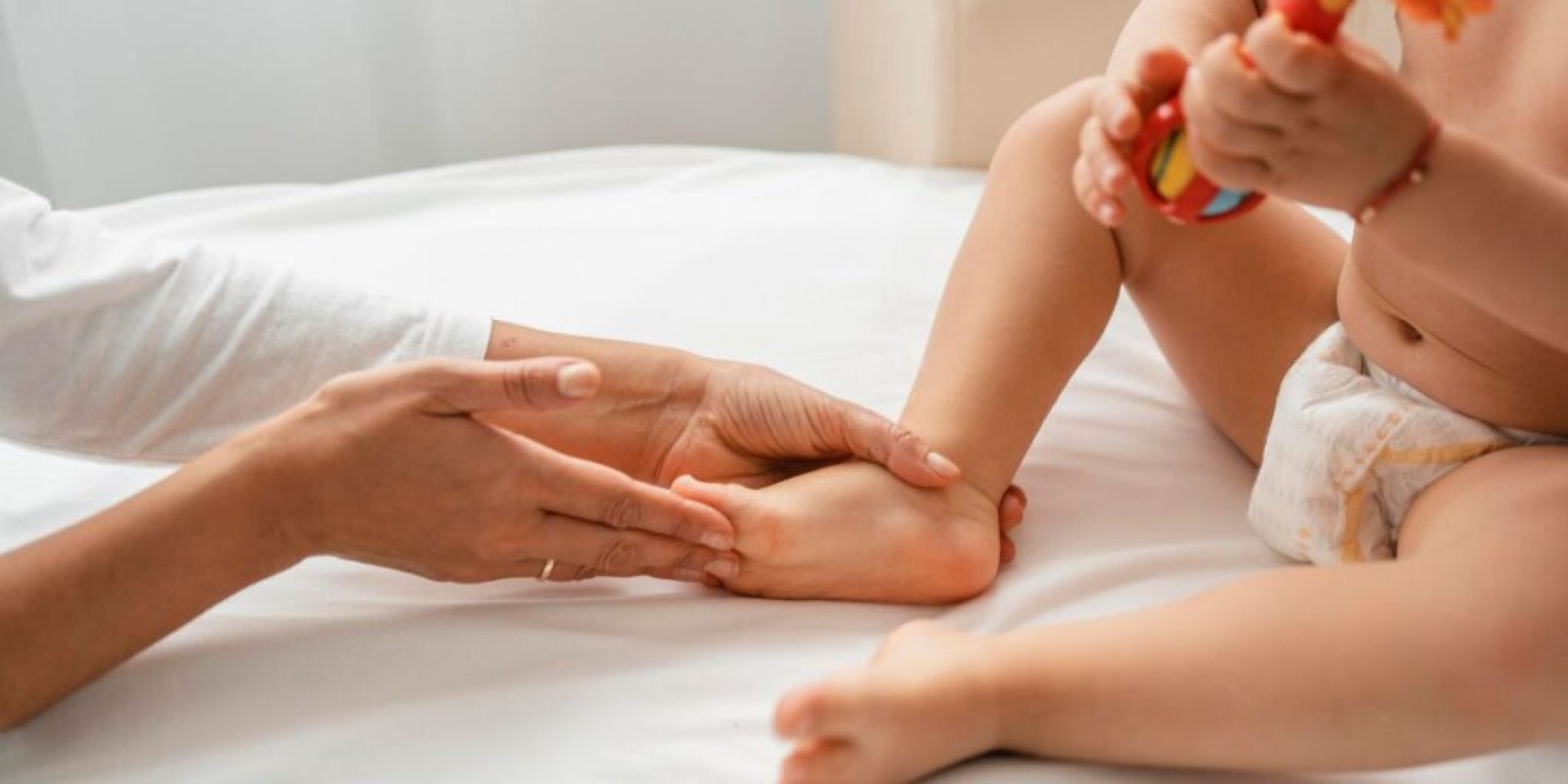 What Are the Best Products for Treating Dry Hands and Feet? What Are the Best Products for Treating Dry Hands and Feet?