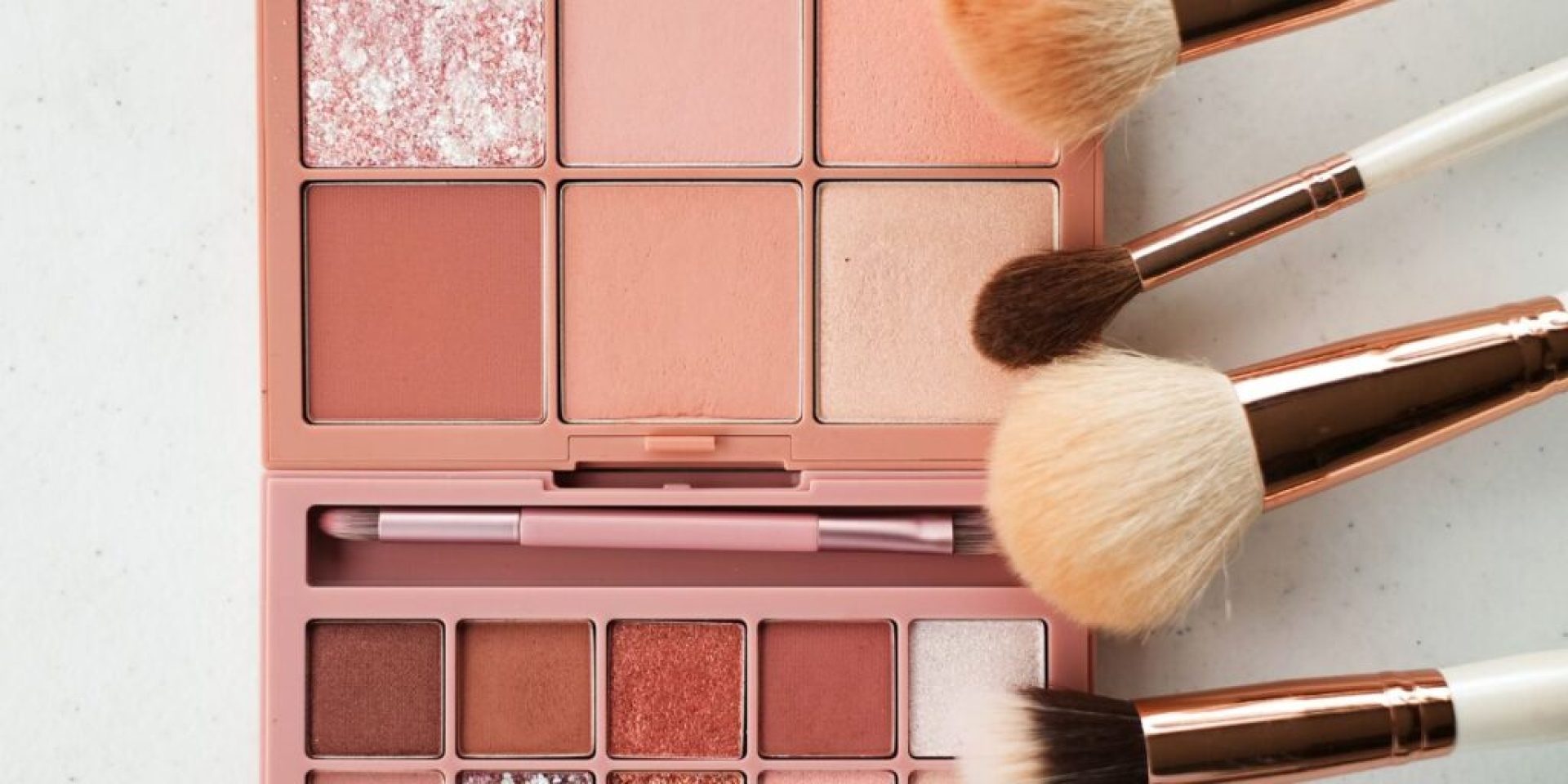What’s the Best Way to Apply Blush for a Healthy Glow? What’s the Best Way to Apply Blush for a Healthy Glow?