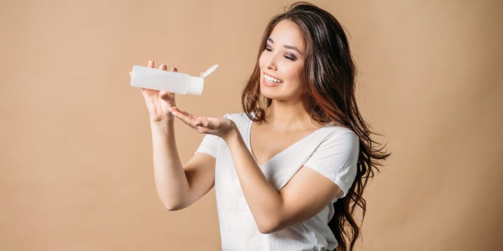 What Are the Best Winter Hair Care Products for Frizzy Hair? What Are the Best Winter Hair Care Products for Frizzy Hair?