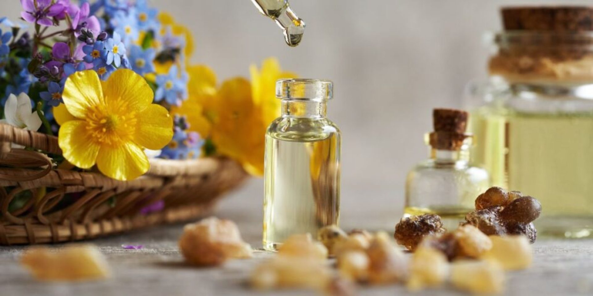 How Do You Achieve Long-Lasting Fragrance With Personal Care Products? How Do You Achieve Long-Lasting Fragrance With Personal Care Products?