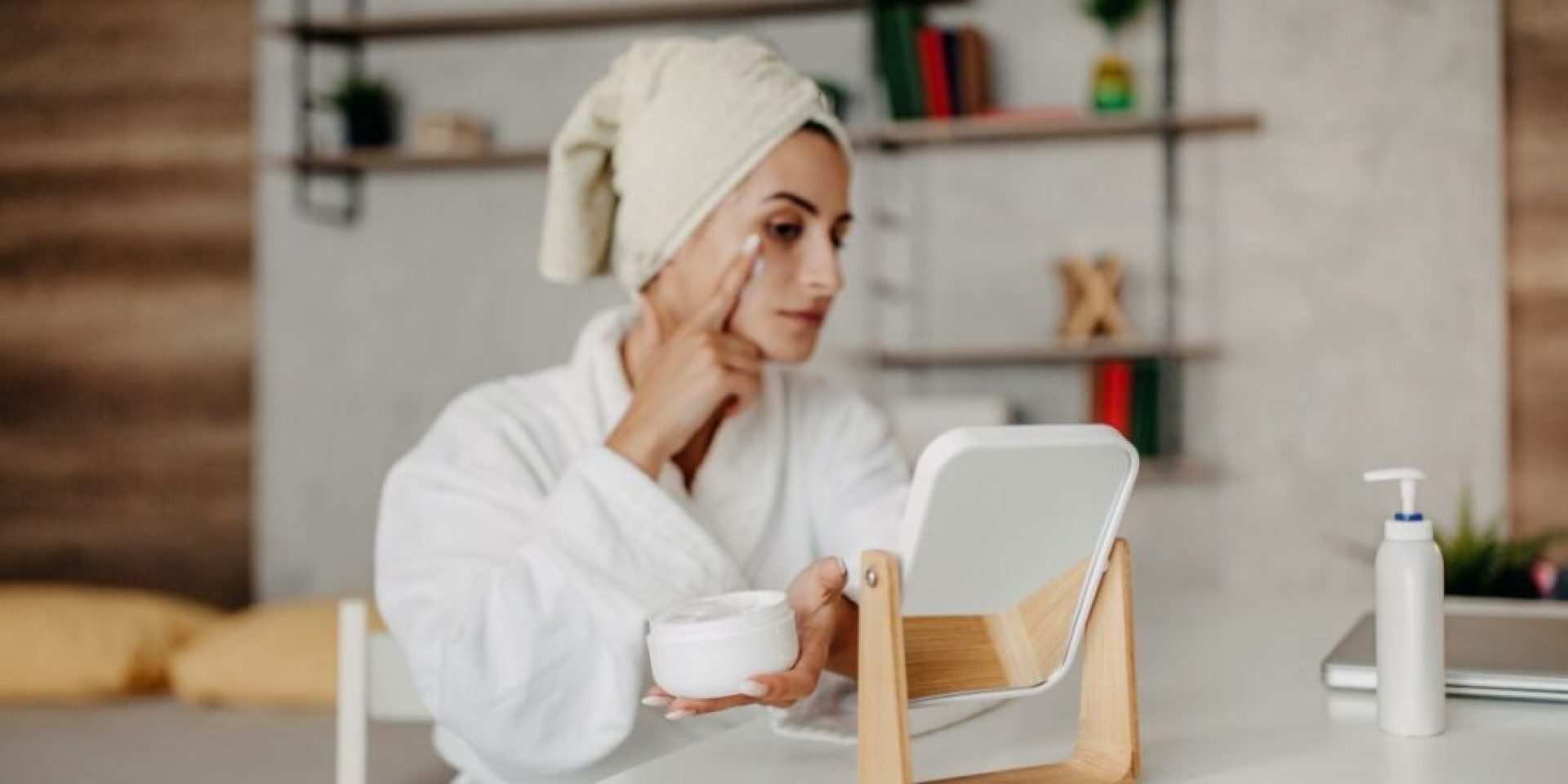 How to Refresh Your Beauty Routine for the Changing Seasons How to Refresh Your Beauty Routine for the Changing Seasons