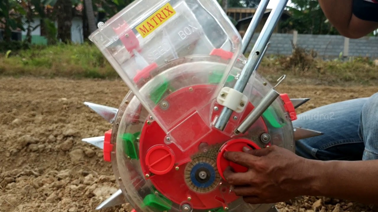 Alat Untuk Menanam Jagung Alat Untuk Menanam Jagung