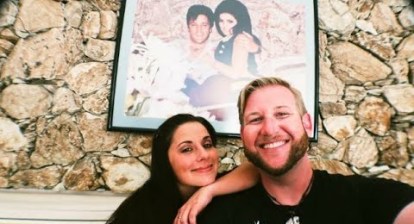 ELVIS PRESLEY Palm Springs HONEYMOON Home Tour! ELVIS PRESLEY Palm Springs HONEYMOON Home Tour!