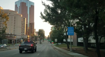 Entrando a Long Beach, California Entrando a Long Beach, California