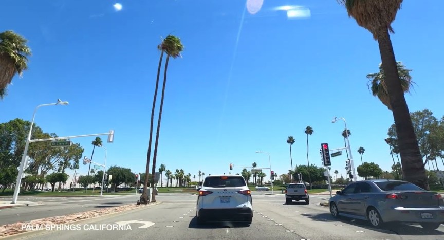 (4K) DRIVING TO AND THRU PALM SPRINGS INTERNATIONAL AIRPORT / DRIVE TOUR 4K (4K) DRIVING TO AND THRU PALM SPRINGS INTERNATIONAL AIRPORT / DRIVE TOUR 4K