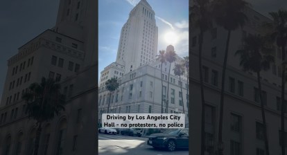 Driving by Los Angeles City Hall – no protesters, no police #losangeles #driving Driving by Los Angeles City Hall – no protesters, no police #losangeles #driving