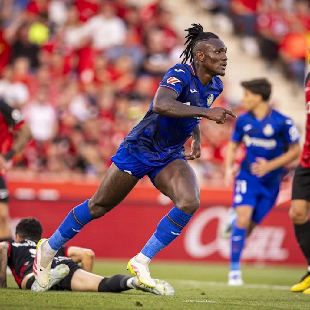 Unique: 4 Premier League golf equipment and Atletico Madrid all in favour of Nigeria midfielder